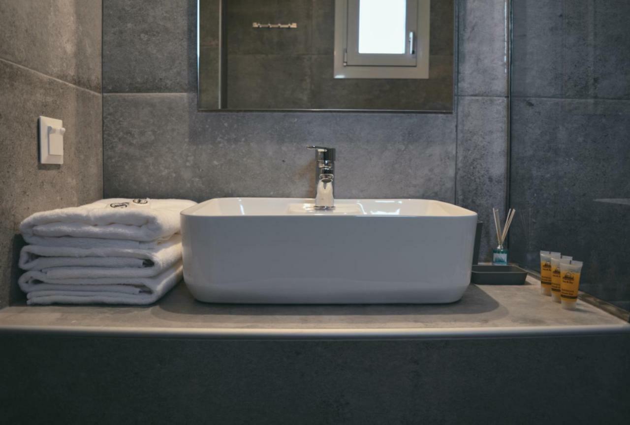 Zoe _Apartments_ スタブロス エクステリア 写真